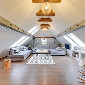 Grand - Wood Loft Apartament
